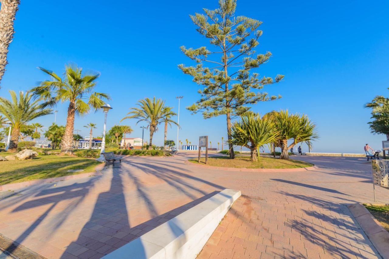Appartement Atico Con Vistas Espectaculares Al Mar à Torre Del Mar Extérieur photo